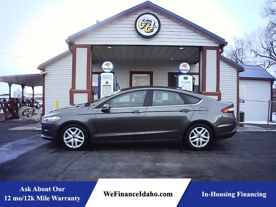 2016 Ford Fusion  - Country Auto